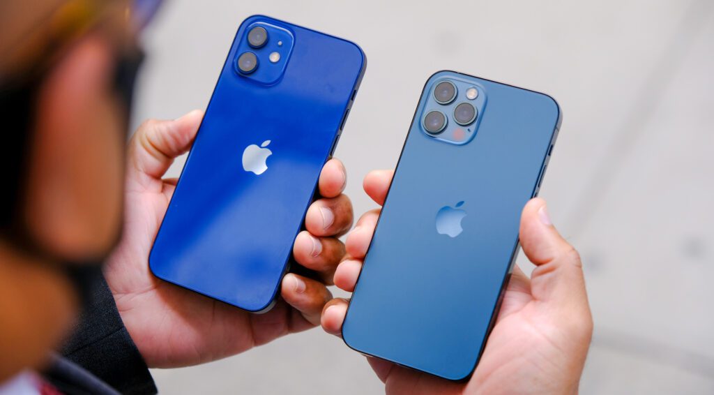 Apple iPhone 12,12 Pro Review & Much More